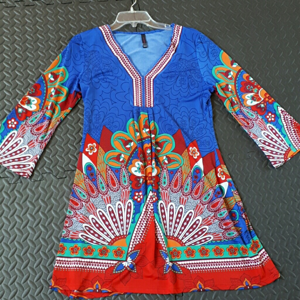 Women's Dress- Add a pop of color to your wardrobe